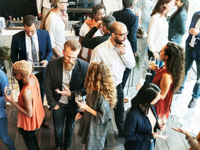 Curated lifestyle c3i AS On S Ha A unsplash