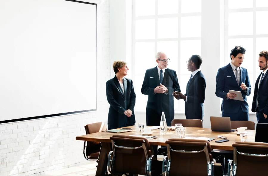 Curated lifestyle 1ewk WCU1 Tp M unsplash