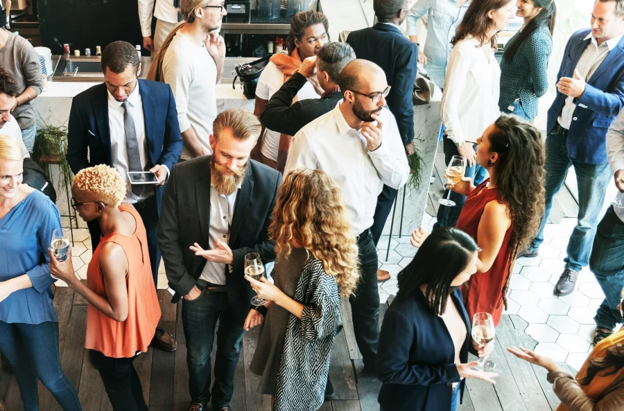 Curated lifestyle c3i AS On S Ha A unsplash